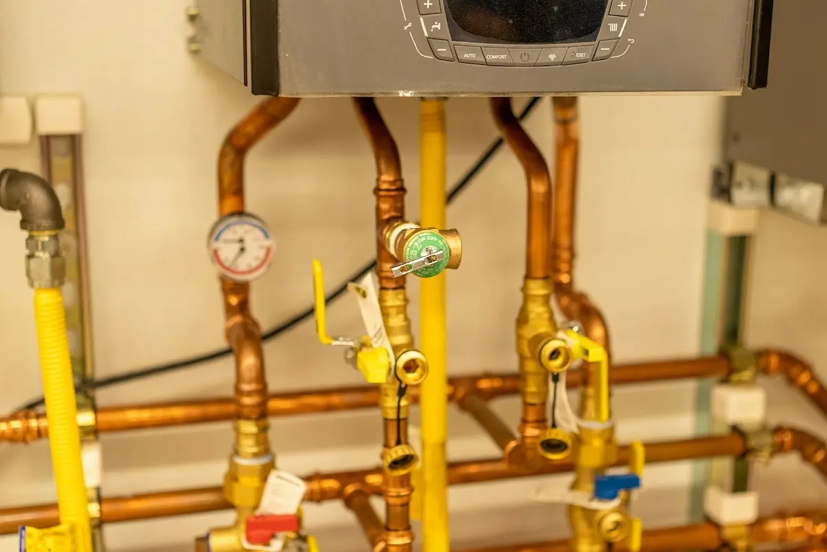 Licensed technician providing Slab Leak Repair for a homeowner in Riverton